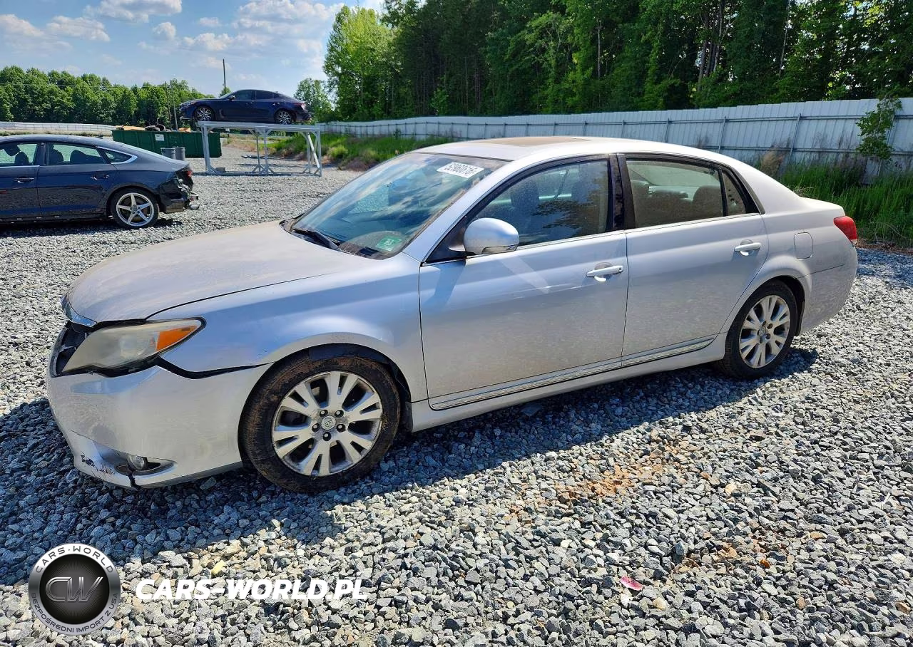 2012 Toyota Avalon Base