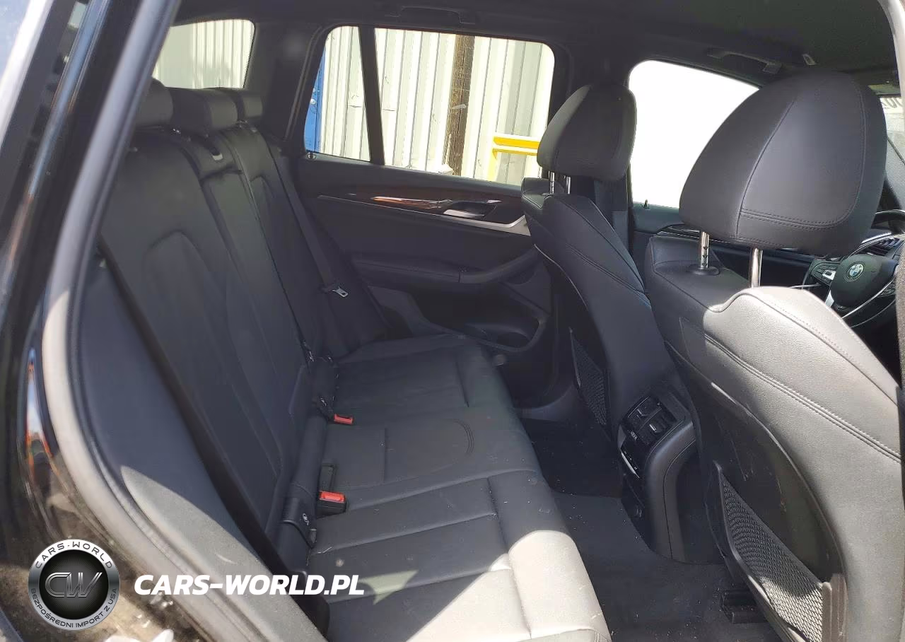 2019 BMW X3 xDrive30I VIN:5UXTR9C59KLP90929 - 10