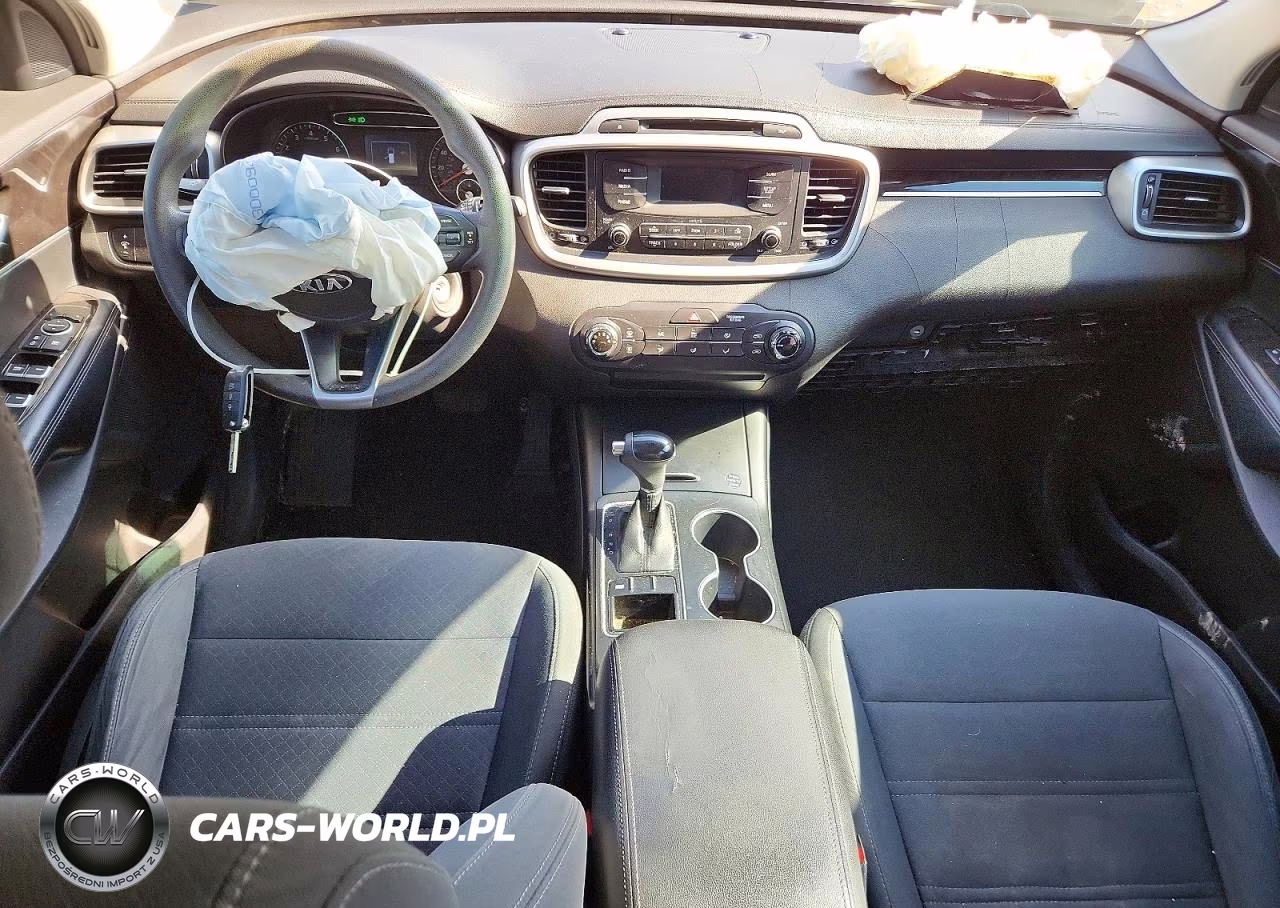 2016 Kia Sorento L VIN:5XYPG4A30GG122775 - 8