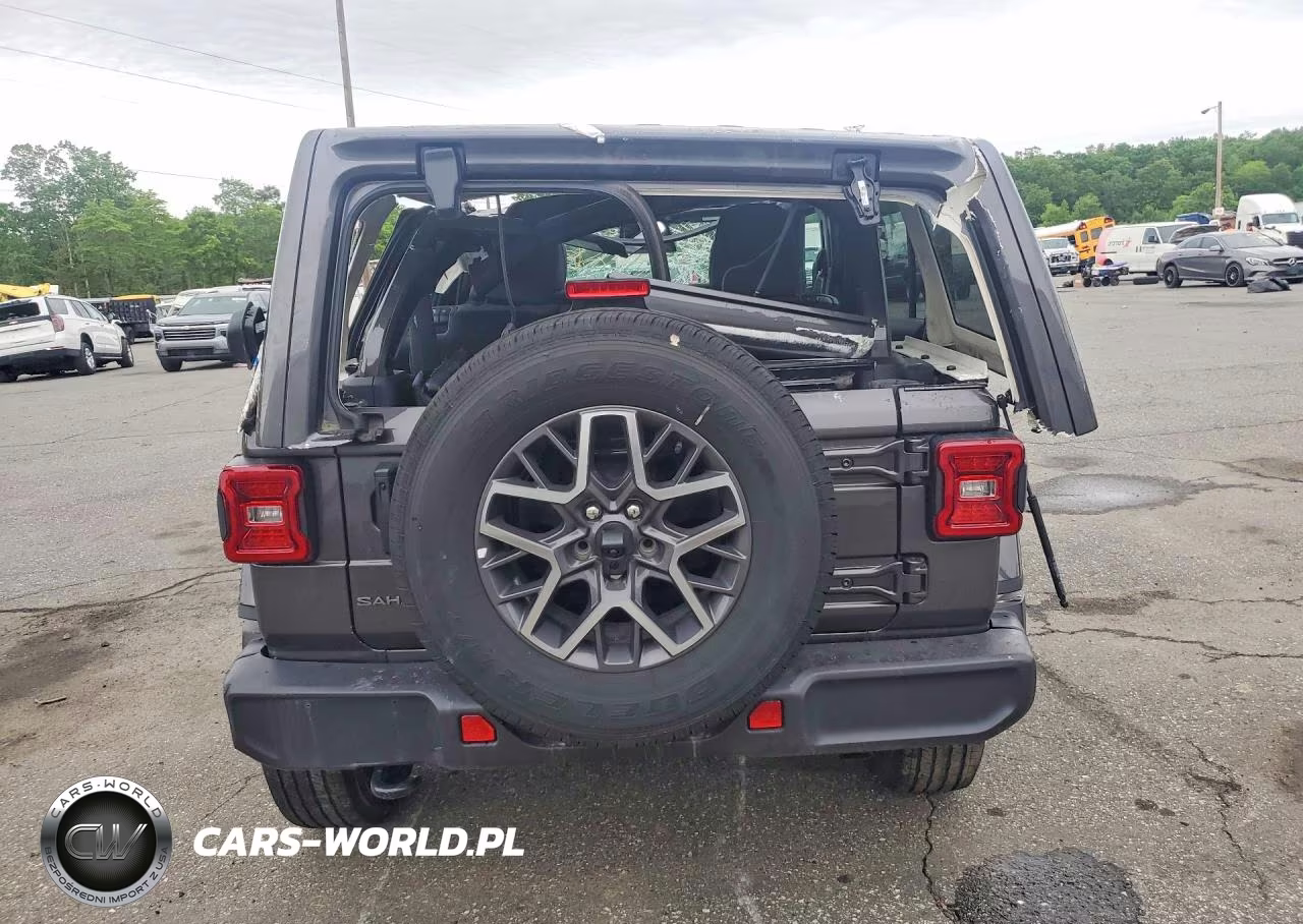 2025 Jeep Wrangler Sahara VIN:1C4PJXEN8SW589047 - 6