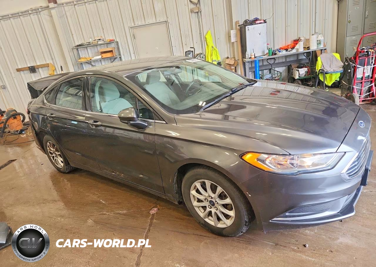 2017 Ford Fusion S VIN:3FA6P0G73HR108509 - 4