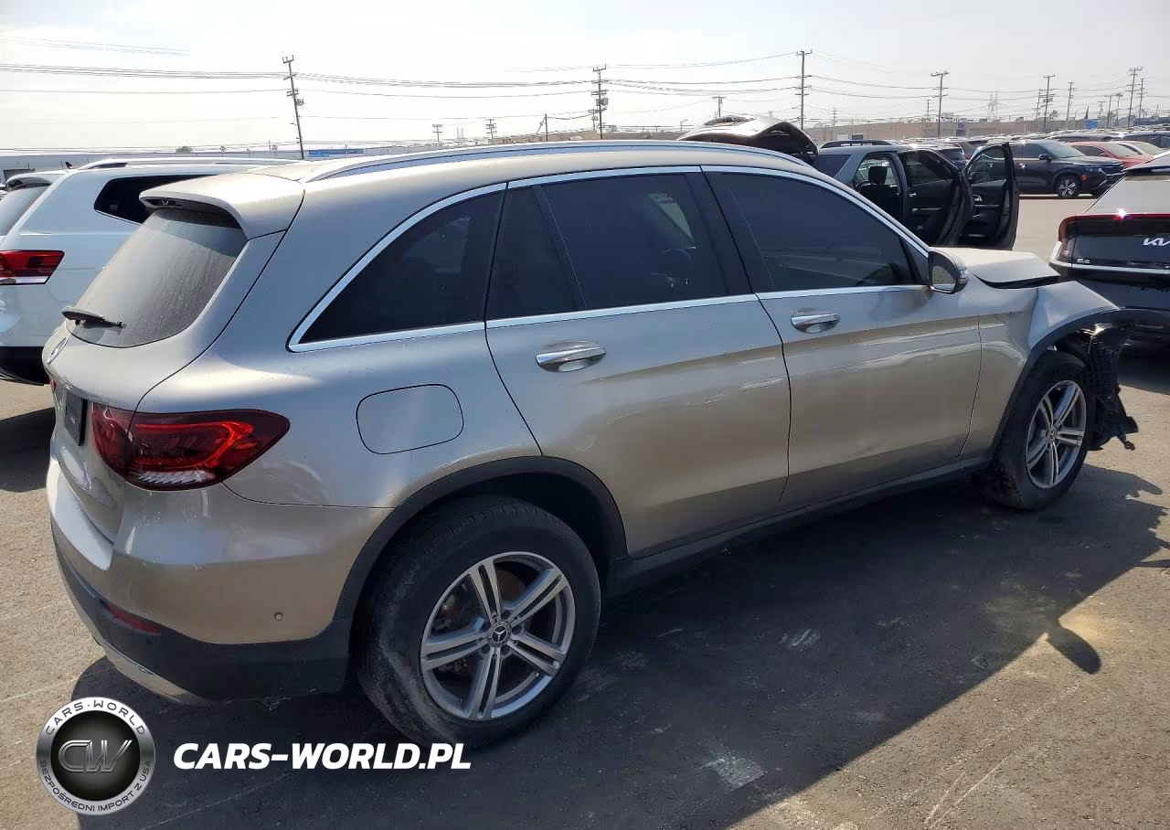 2021 Mercedes-Benz Glc 300 VIN:W1N0G8DB0MV267873 - 3