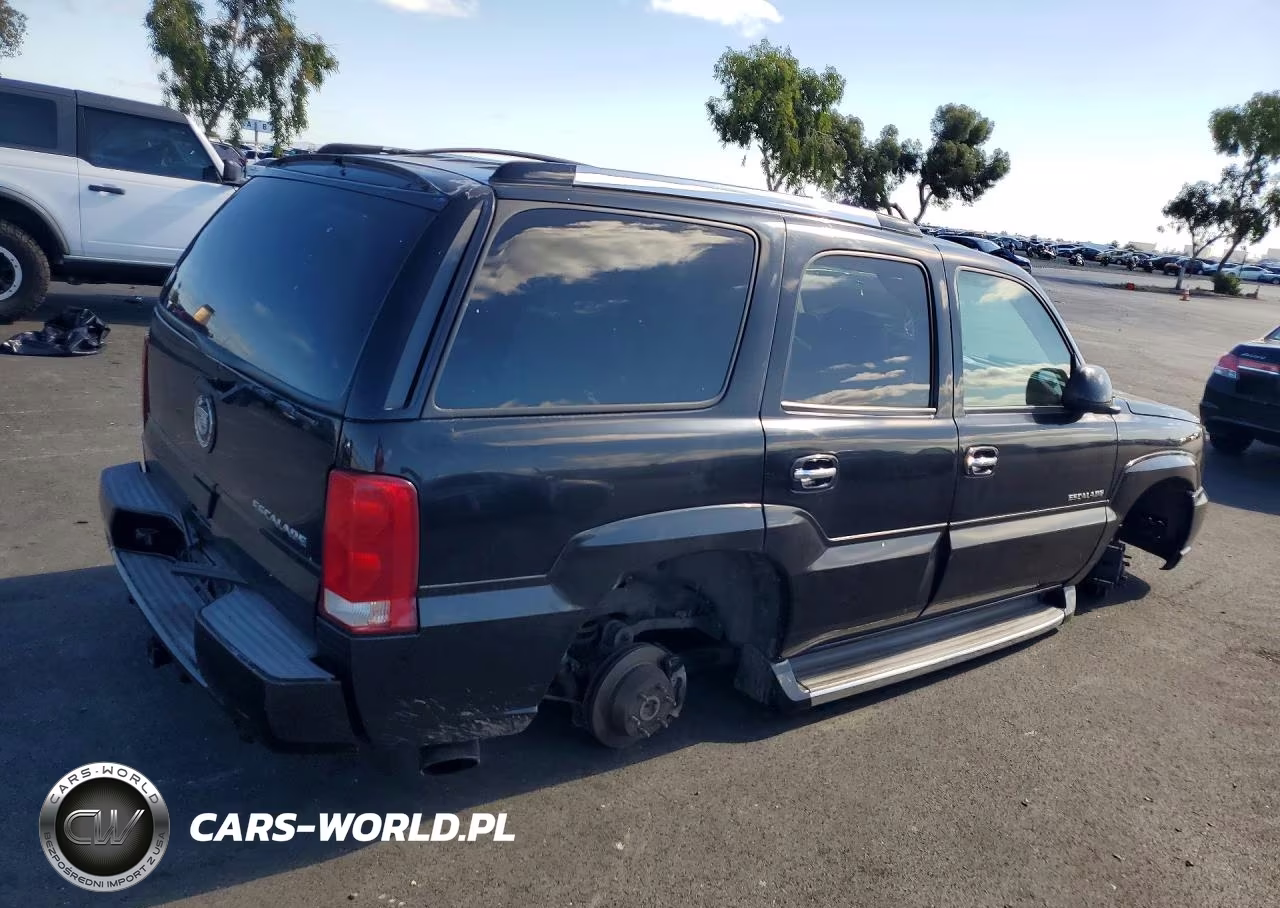 2002 Cadillac Escalade Luxury VIN:1GYEK63N22R310329 - 3