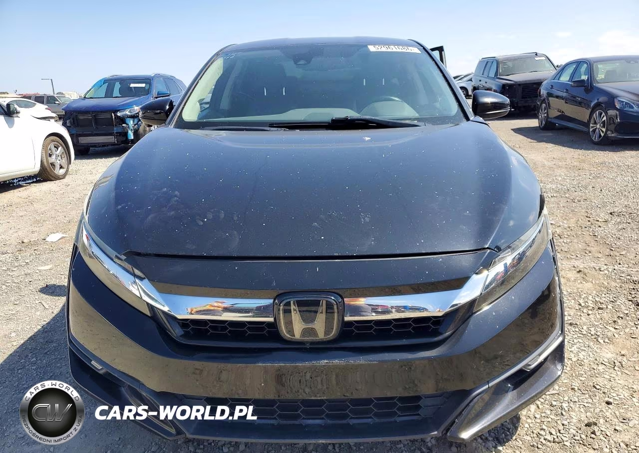 2018 Honda Clarity Touring VIN:JHMZC5F32JC005955 - 5