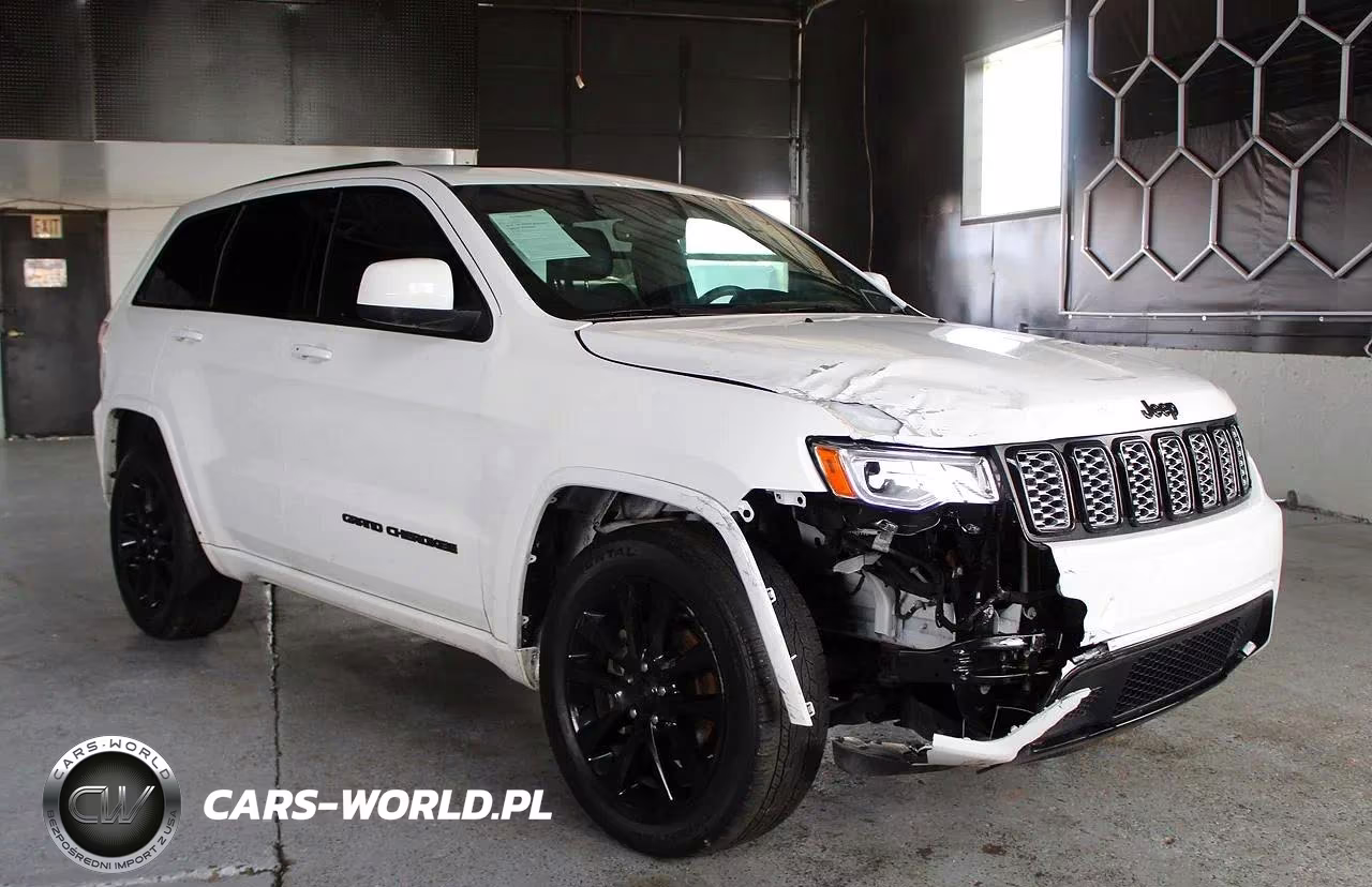 2019 Jeep Grand Cherokee Laredo