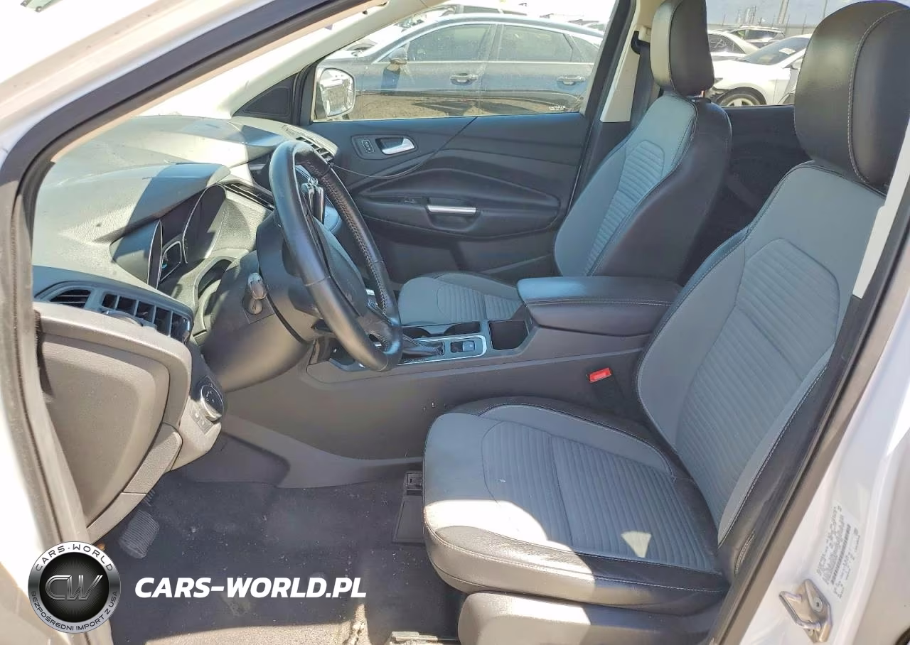 2019 Ford Escape Se VIN:1FMCU9GD2KUB27578 - 7
