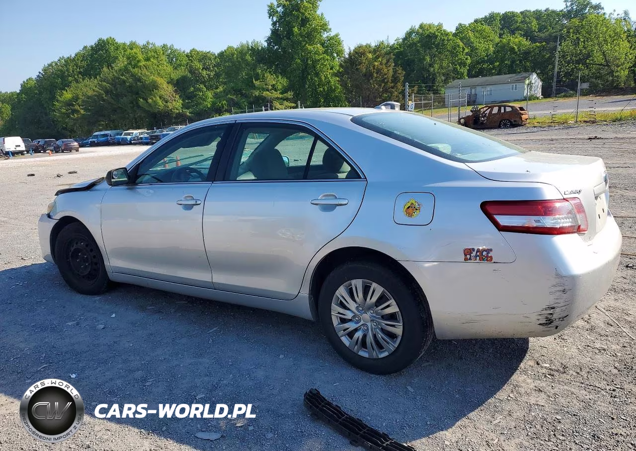 2010 Toyota Camry Le VIN:4T1BF3EK1AU059681 - 2