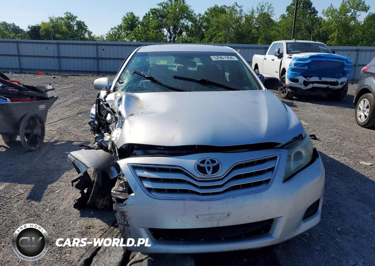 2010 Toyota Camry Le VIN:4T1BF3EK1AU059681 - 5