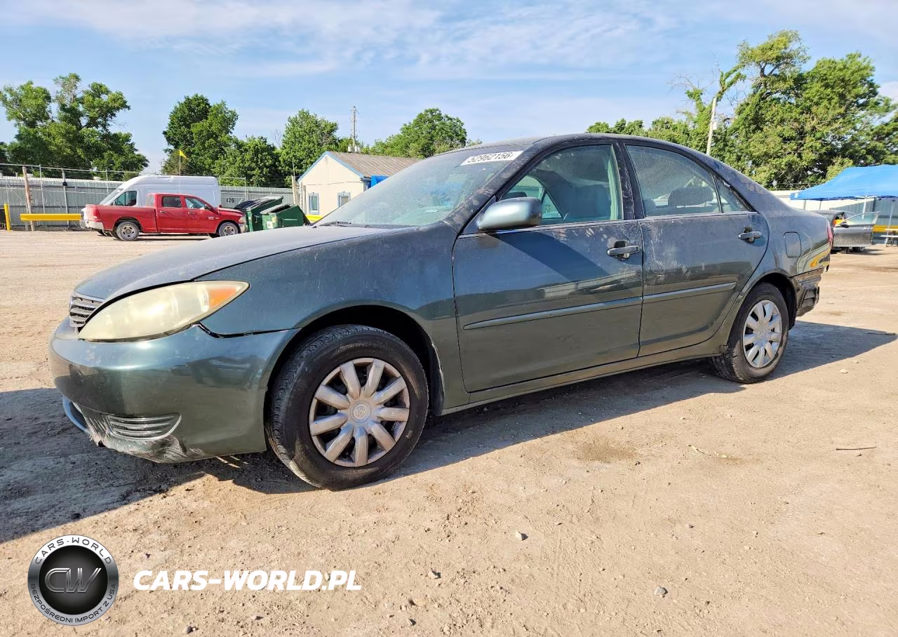 2005 Toyota Camry Le