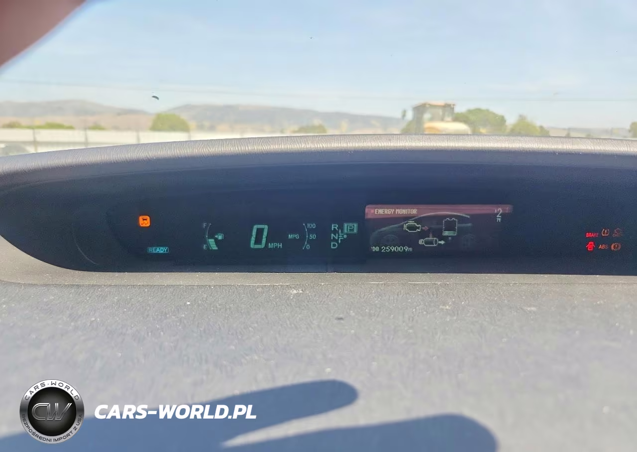 2013 Toyota Prius Four VIN:JTDKN3DU4D5609111 - 9