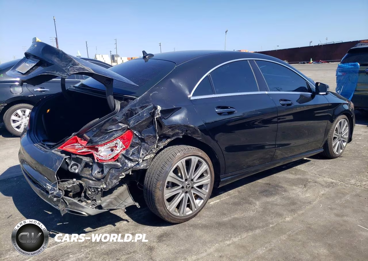 2018 Mercedes-Benz Cla 250 VIN:WDDSJ4EB0JN639822 - 3