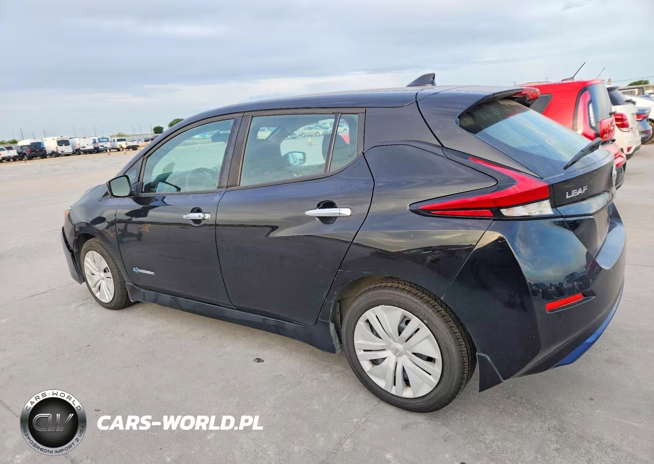 2018 Nissan Leaf S VIN:1N4AZ1CP3JC311825 - 2