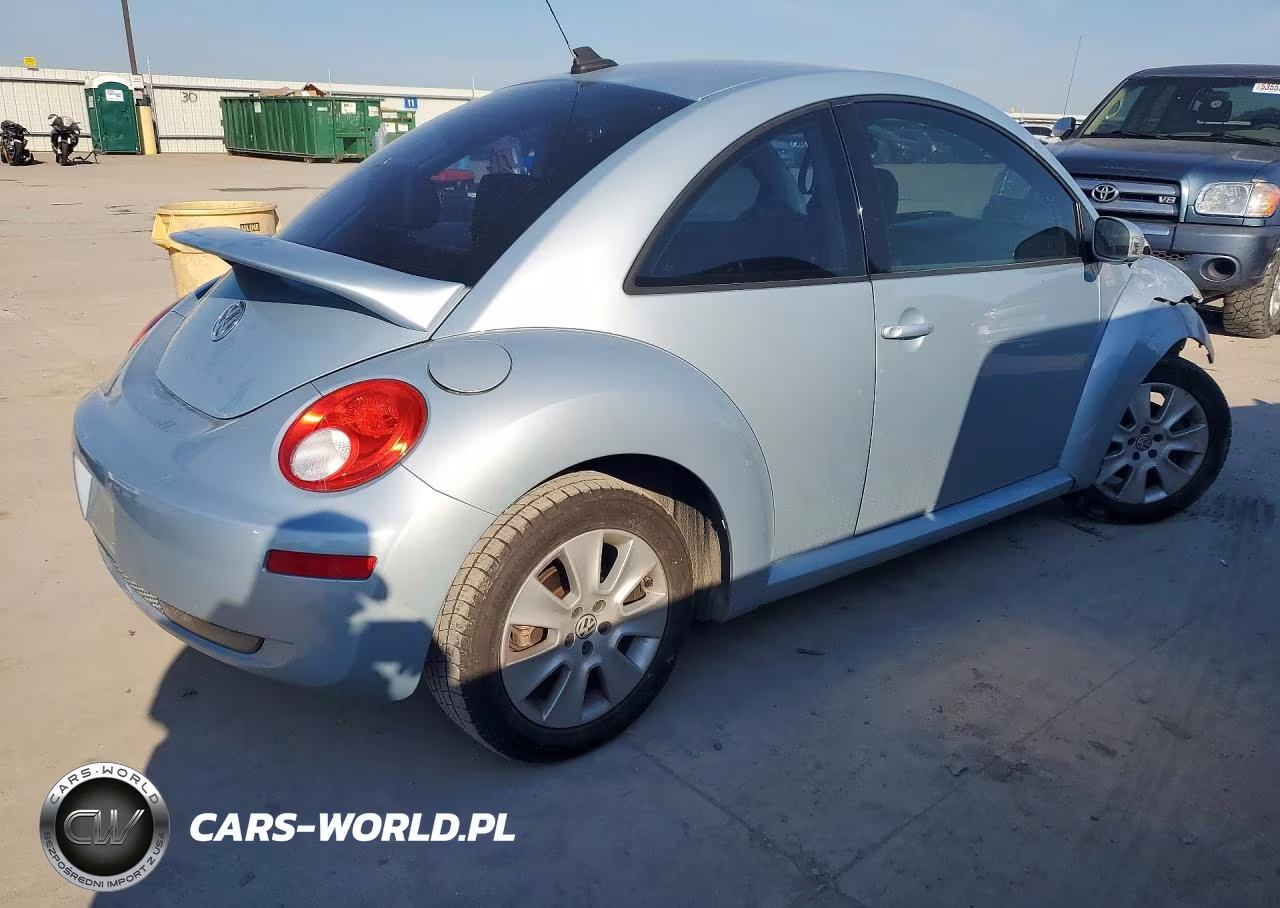 2009 Volkswagen New Beetle S VIN:3VWPG31C29M503301 - 3