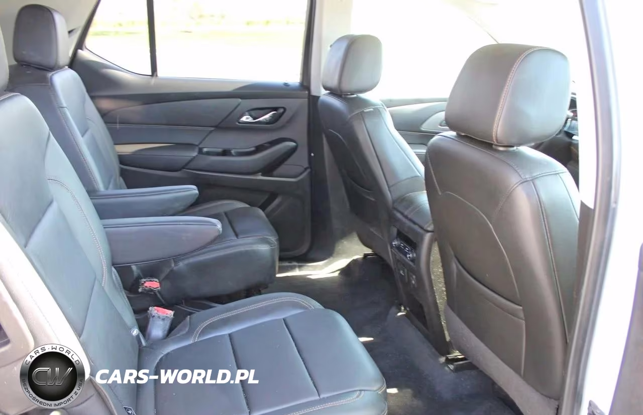 2019 Chevrolet Traverse Lt VIN:1GNEVHKW5KJ286083 - 6