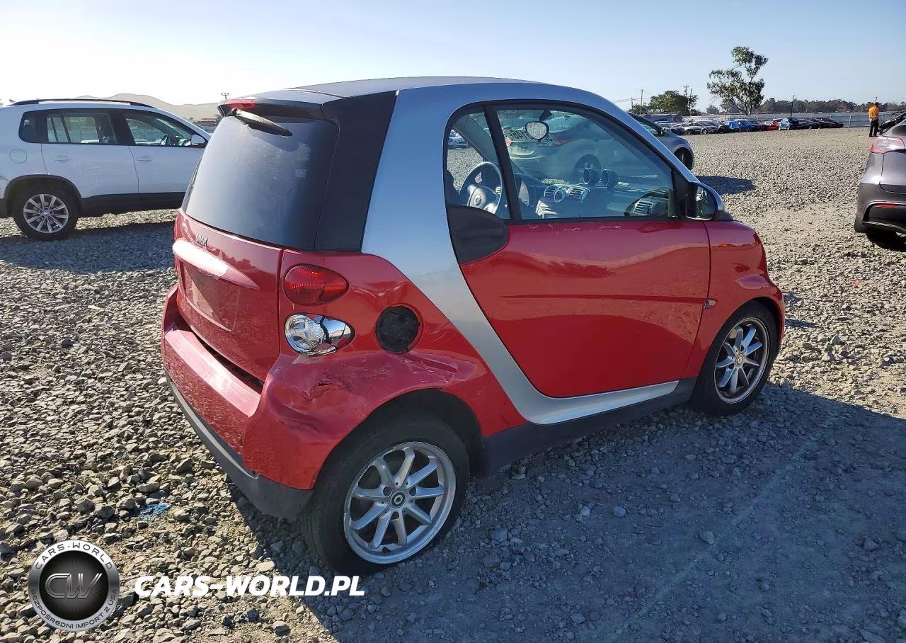 2009 Smart Fortwo Pure VIN:WMEEJ31X09K331860 - 3