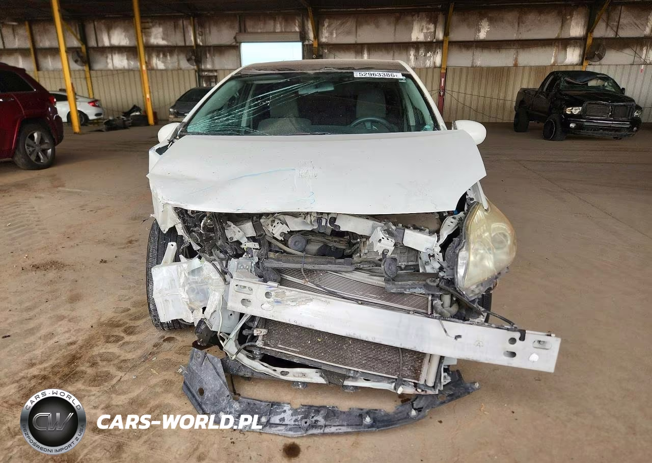 2013 Toyota Prius Three VIN:JTDKN3DU8D5641821 - 5
