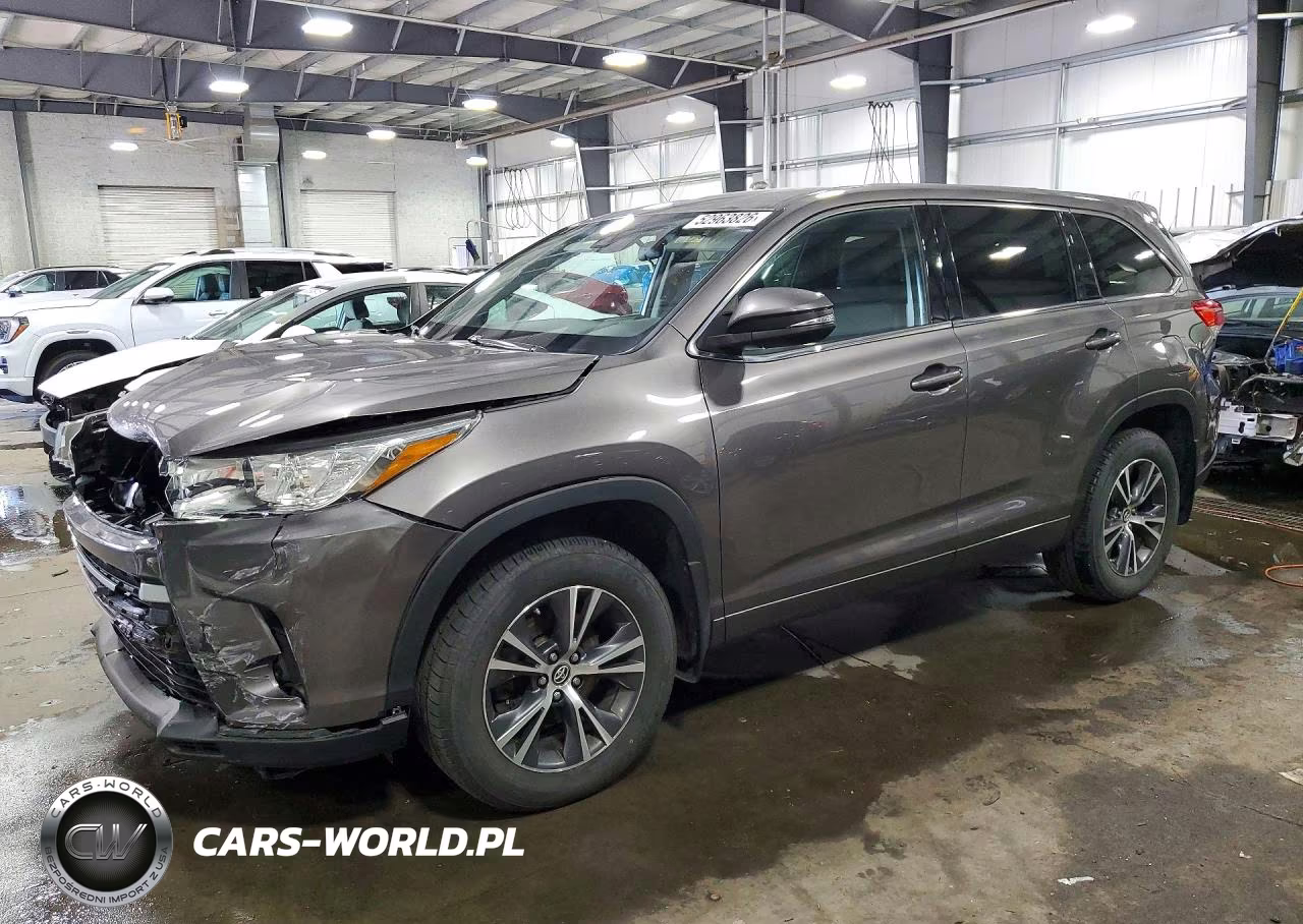 2017 Toyota Highlander Le Plus