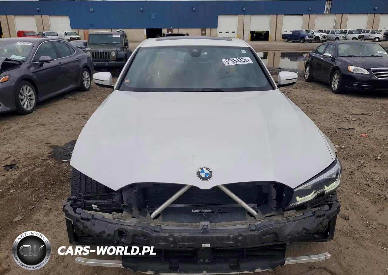 2019 BMW 330Xi VIN:WBA5R7C50KAJ87486 - 5