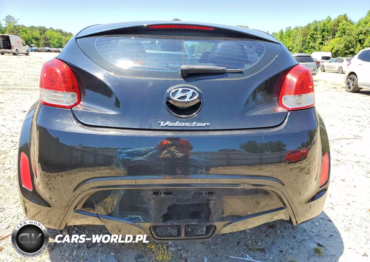 2015 Hyundai Veloster Base VIN:KMHTC6AD8FU225465 - 6