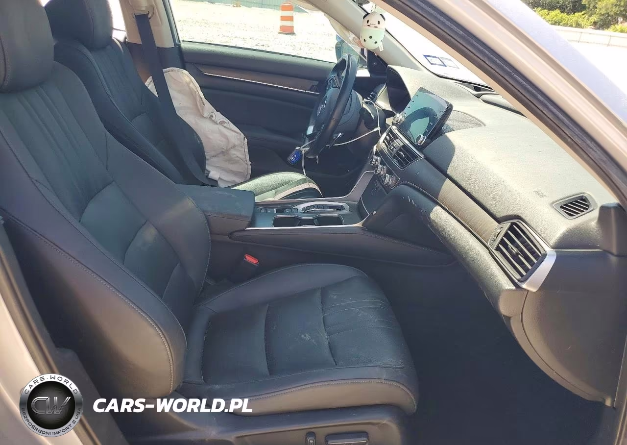 2019 Honda Accord Touring Hybrid VIN:1HGCV3F94KA004489 - 7