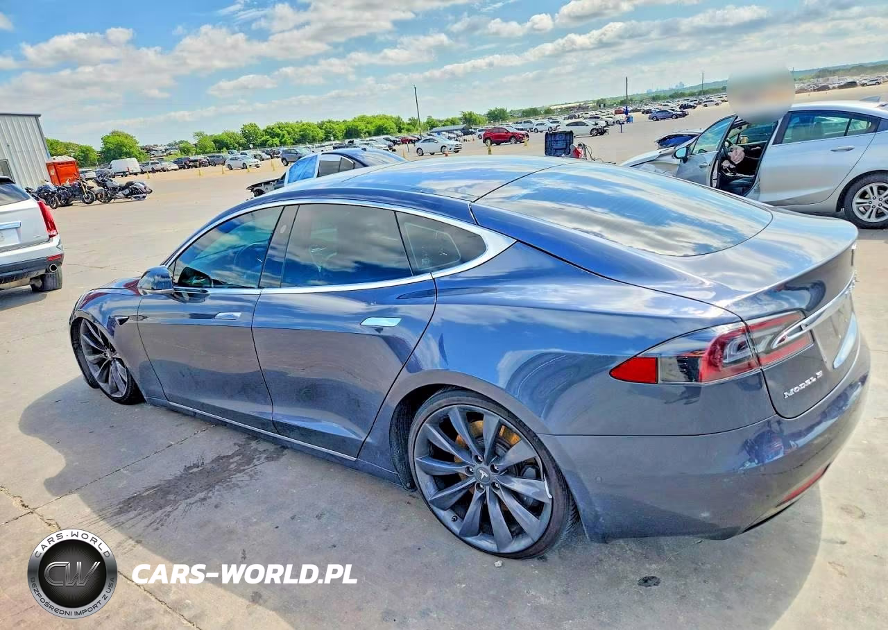 2016 Tesla Model S VIN:5YJSA1E20GF175463 - 2