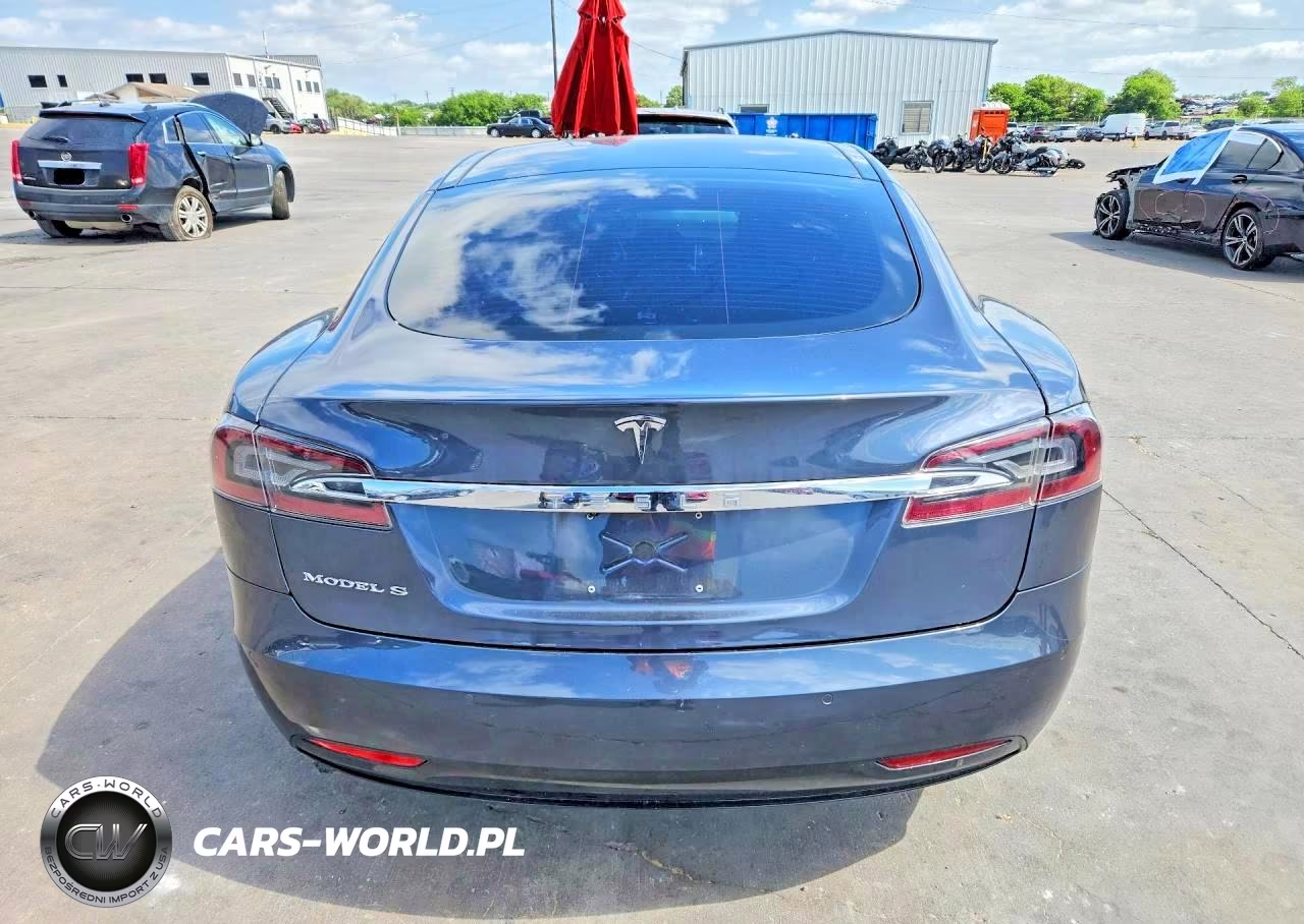 2016 Tesla Model S VIN:5YJSA1E20GF175463 - 6