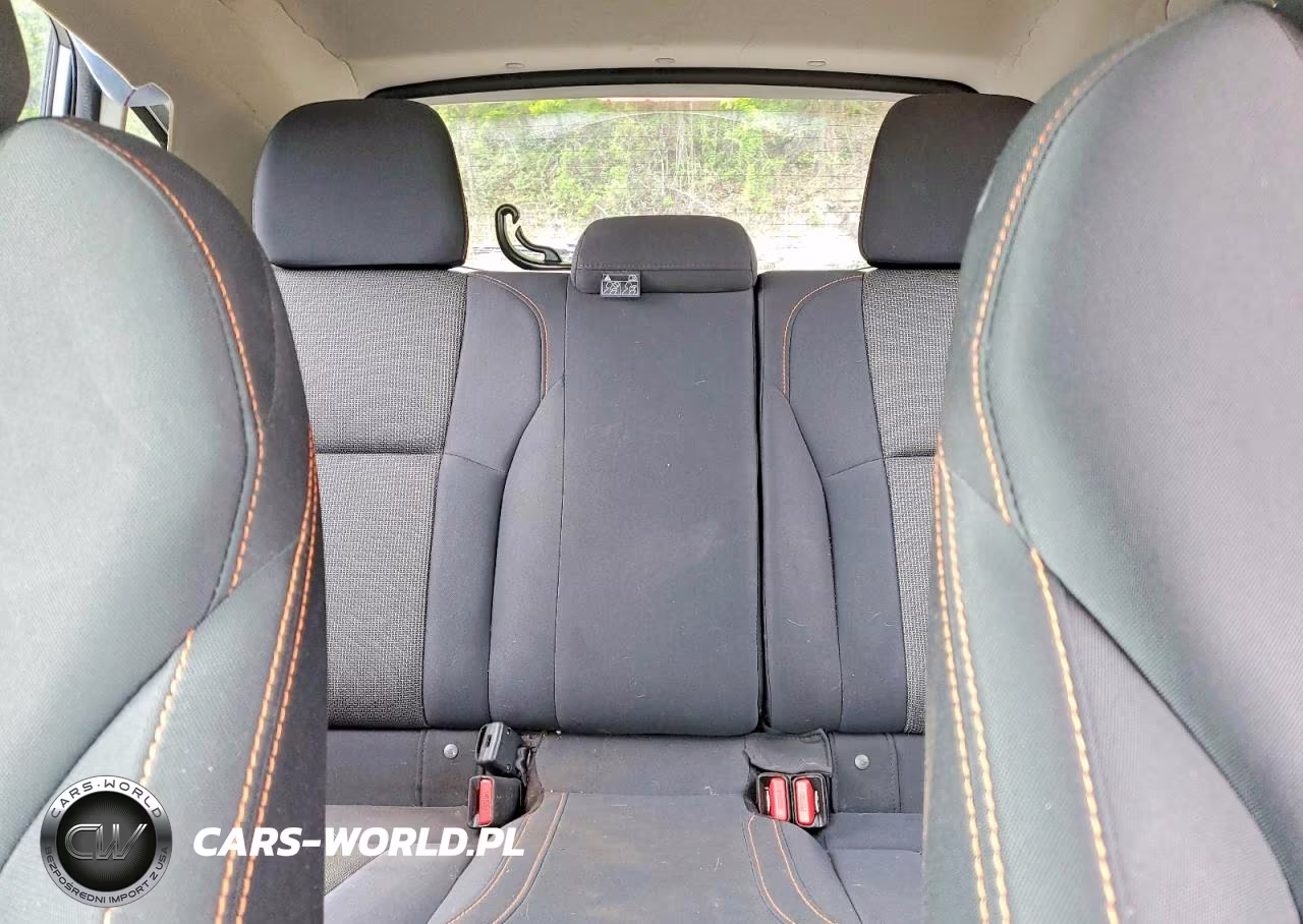 2021 Subaru Crosstrek Premium VIN:JF2GTACC2M9280296 - 10
