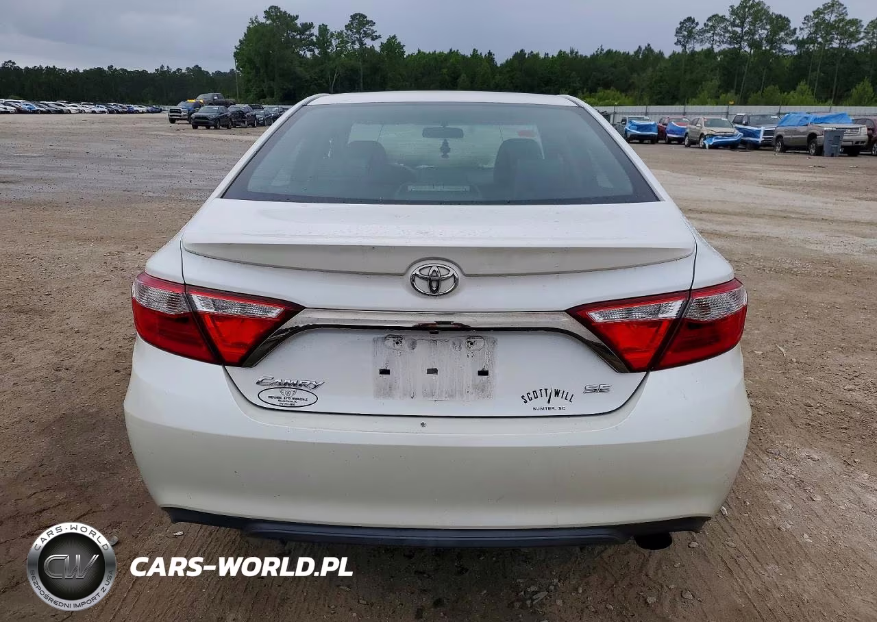 2016 Toyota Camry Se VIN:4T1BF1FK2GU545900 - 6