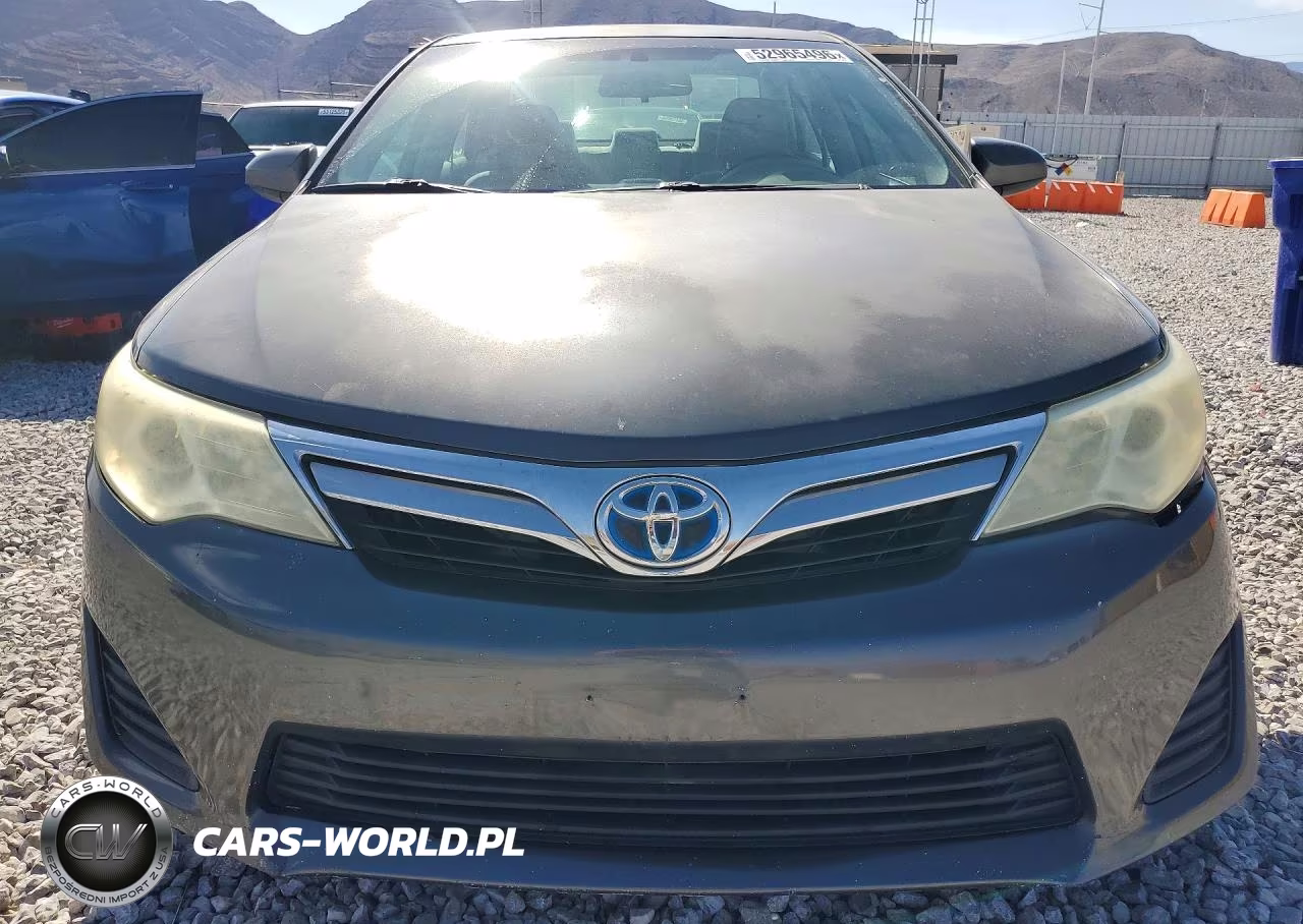2012 Toyota Camry Hybrid Le VIN:4T1BD1FK1CU050832 - 5