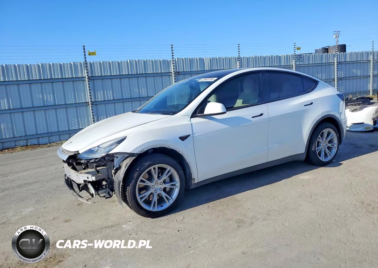 2021 Tesla Model Y – zdjęcie 1 z 13
