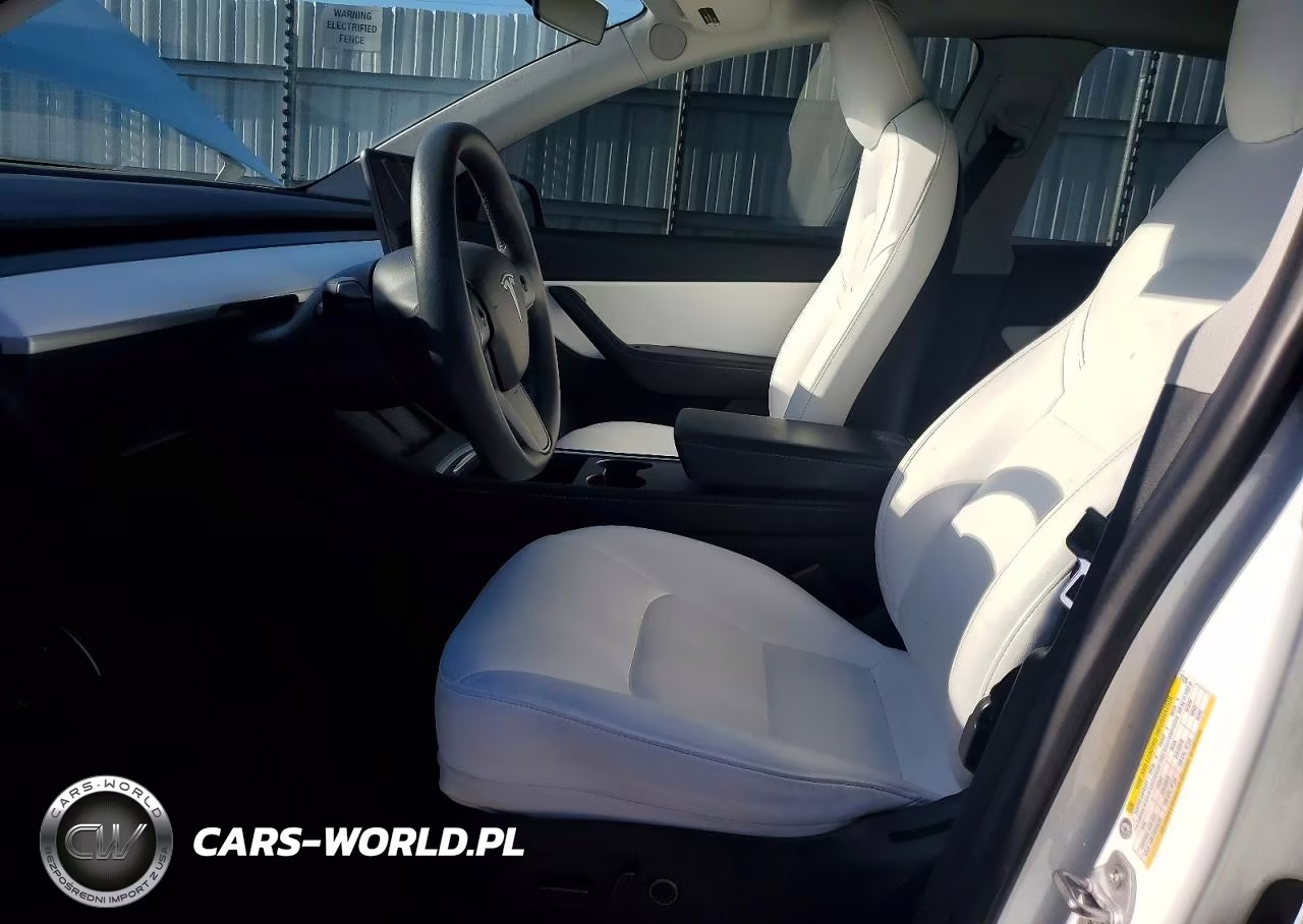 2021 Tesla Model Y VIN:5YJYGDEE4MF212756 - 7