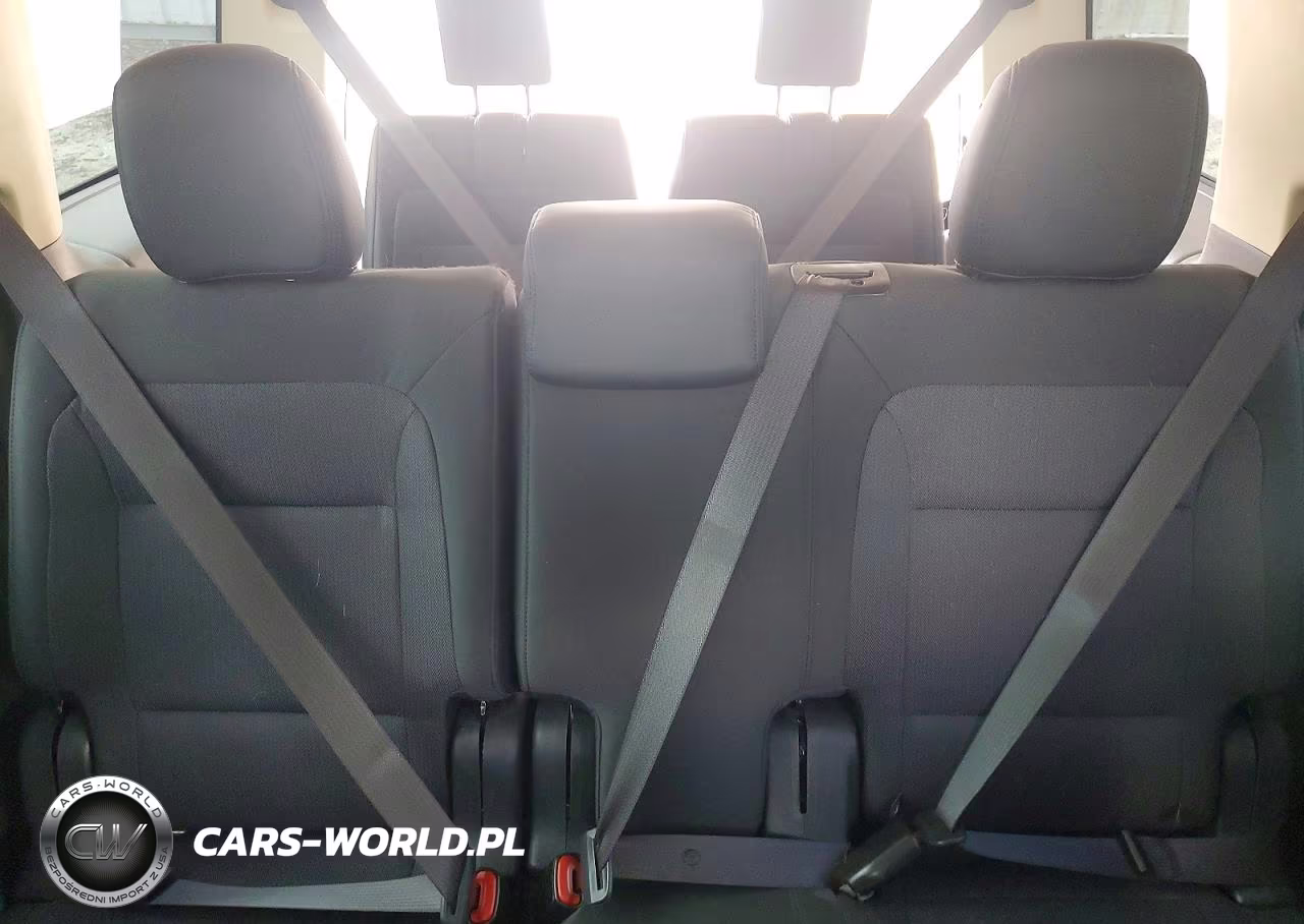 2019 Ford Flex Se VIN:2FMGK5B86KBA17780 - 10