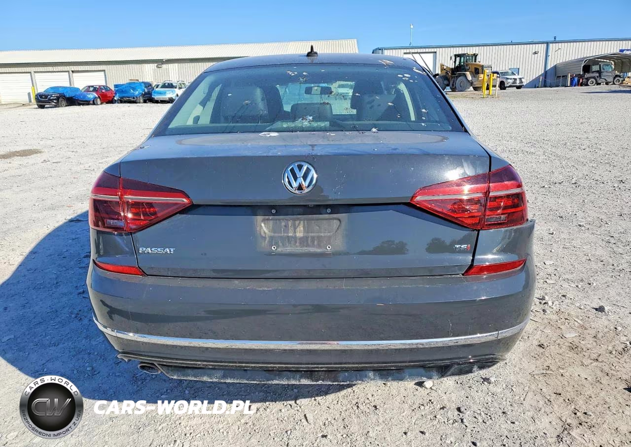 2018 Volkswagen Passat S VIN:1VWAA7A32JC008049 - 6