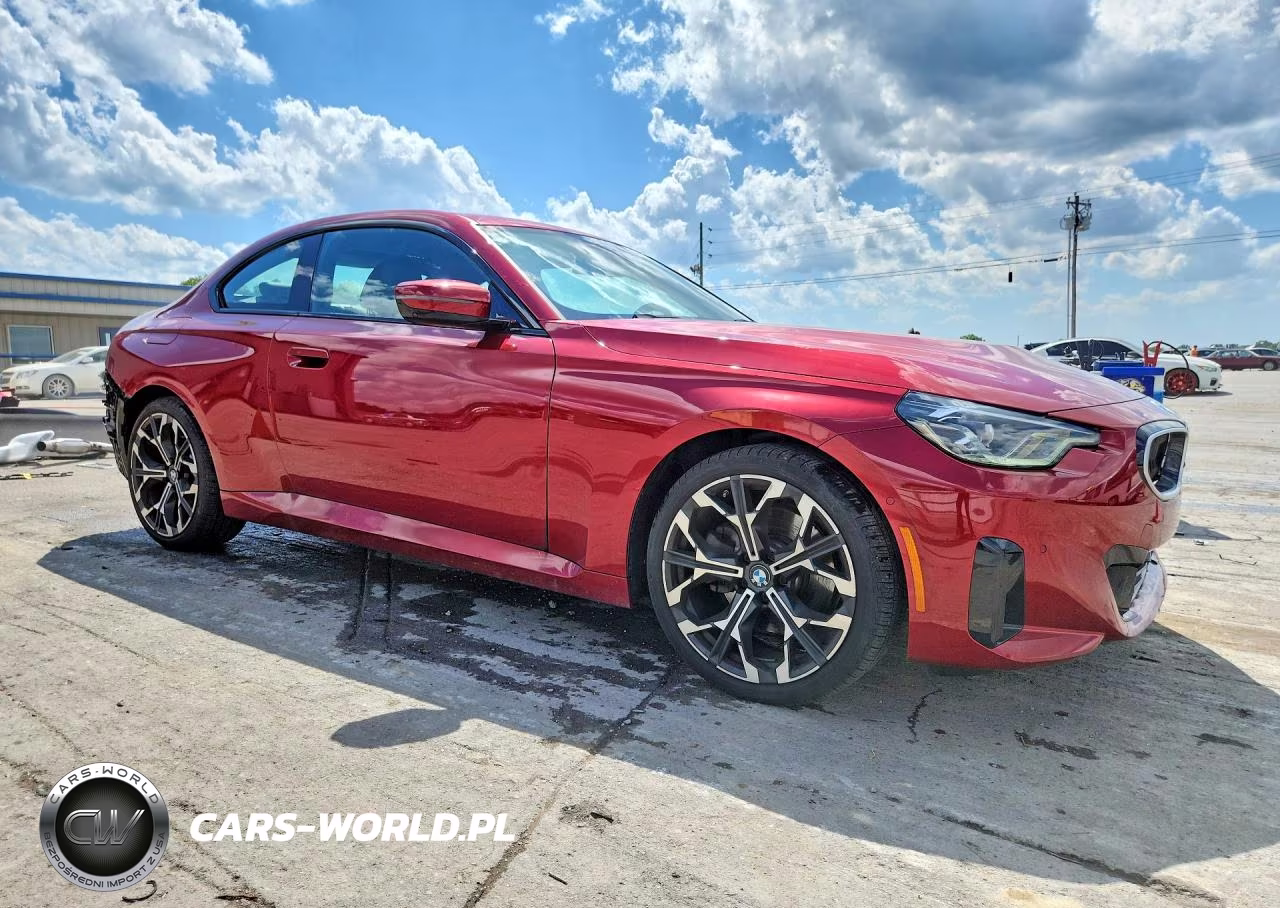 2025 BMW 230Xi VIN:3MW33CM04S8F51683 - 4