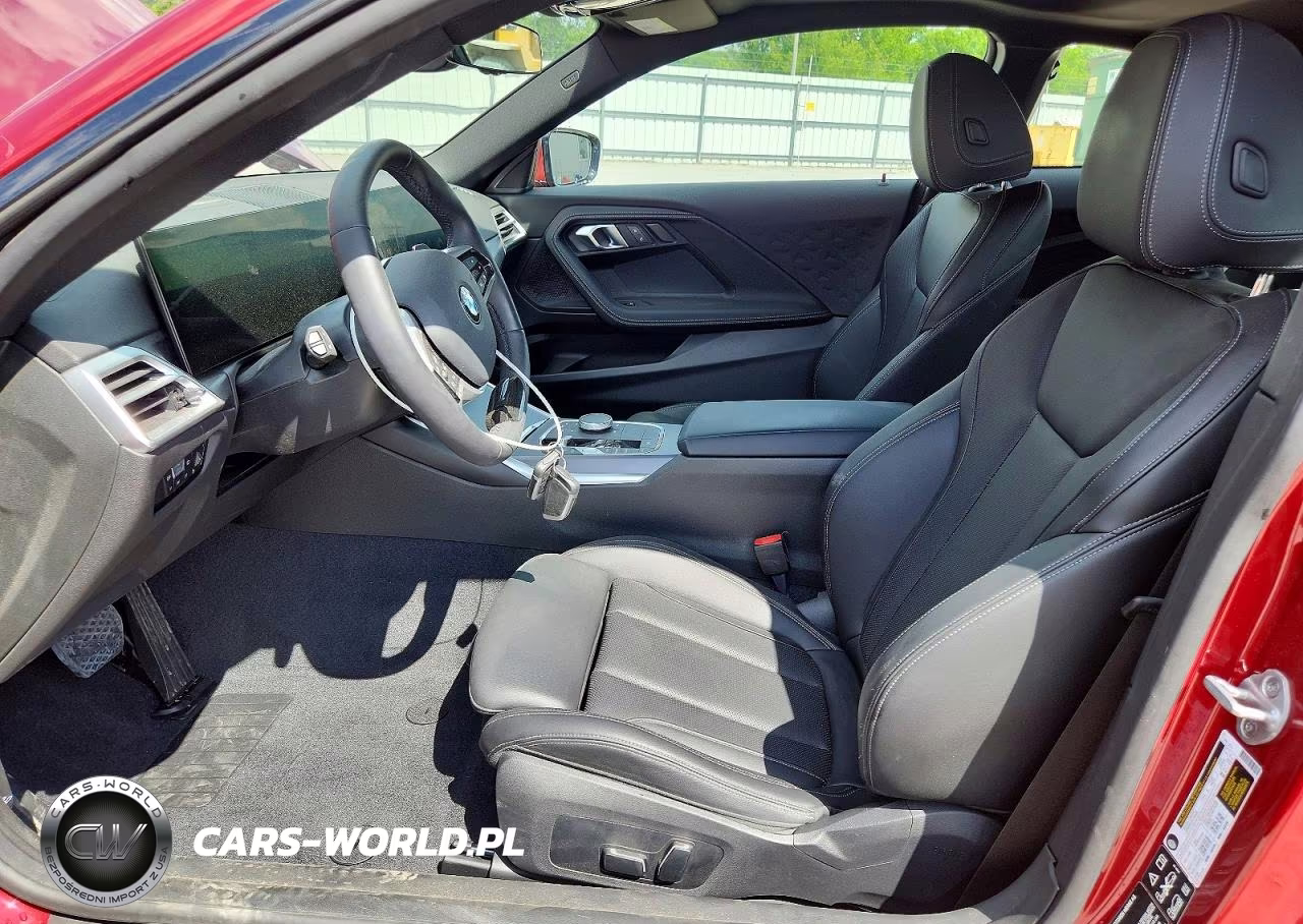 2025 BMW 230Xi VIN:3MW33CM04S8F51683 - 7