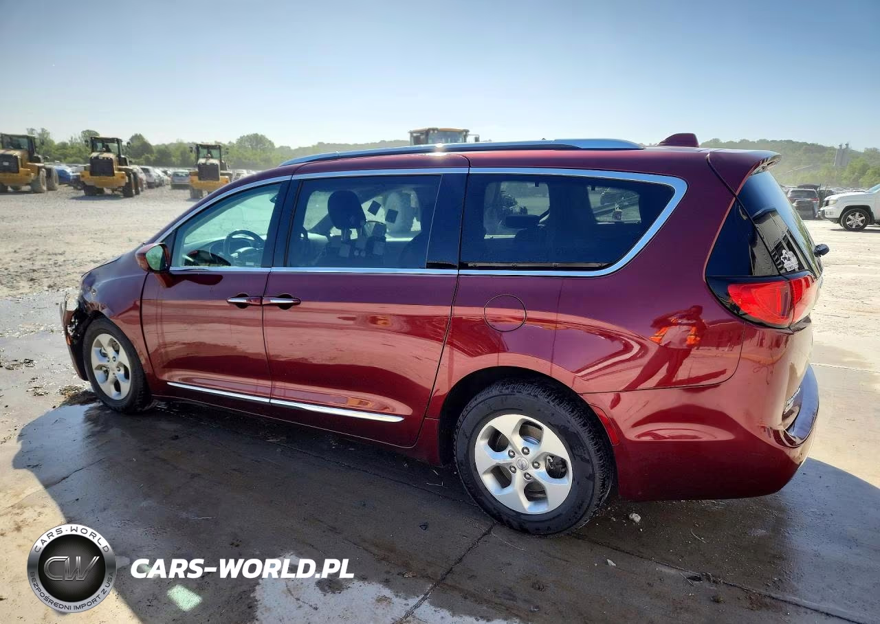 2017 Chrysler Pacifica Touring L Plus VIN:2C4RC1EG2HR515951 - 2