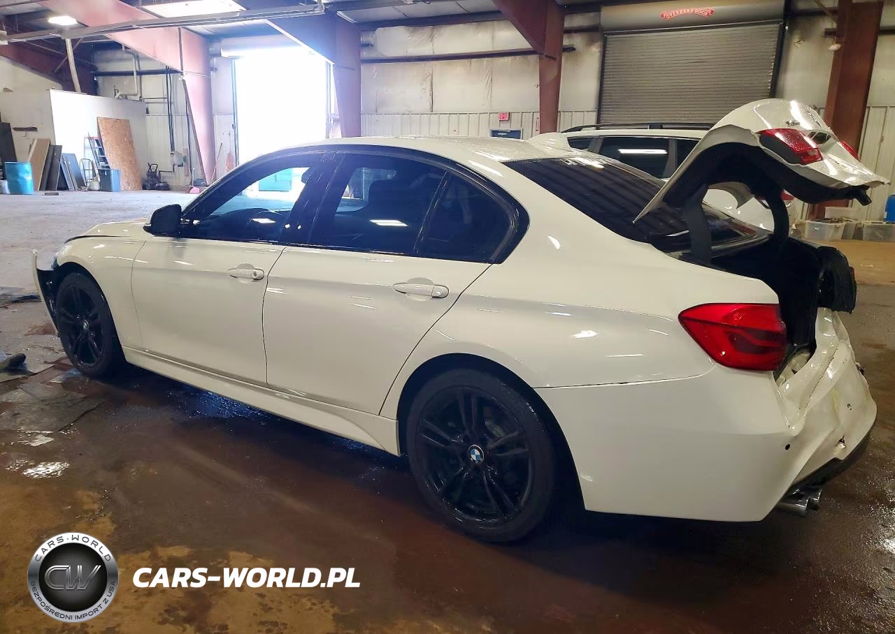 2018 BMW 330 Xi VIN:WBA8D9C5XJA012829 - 2