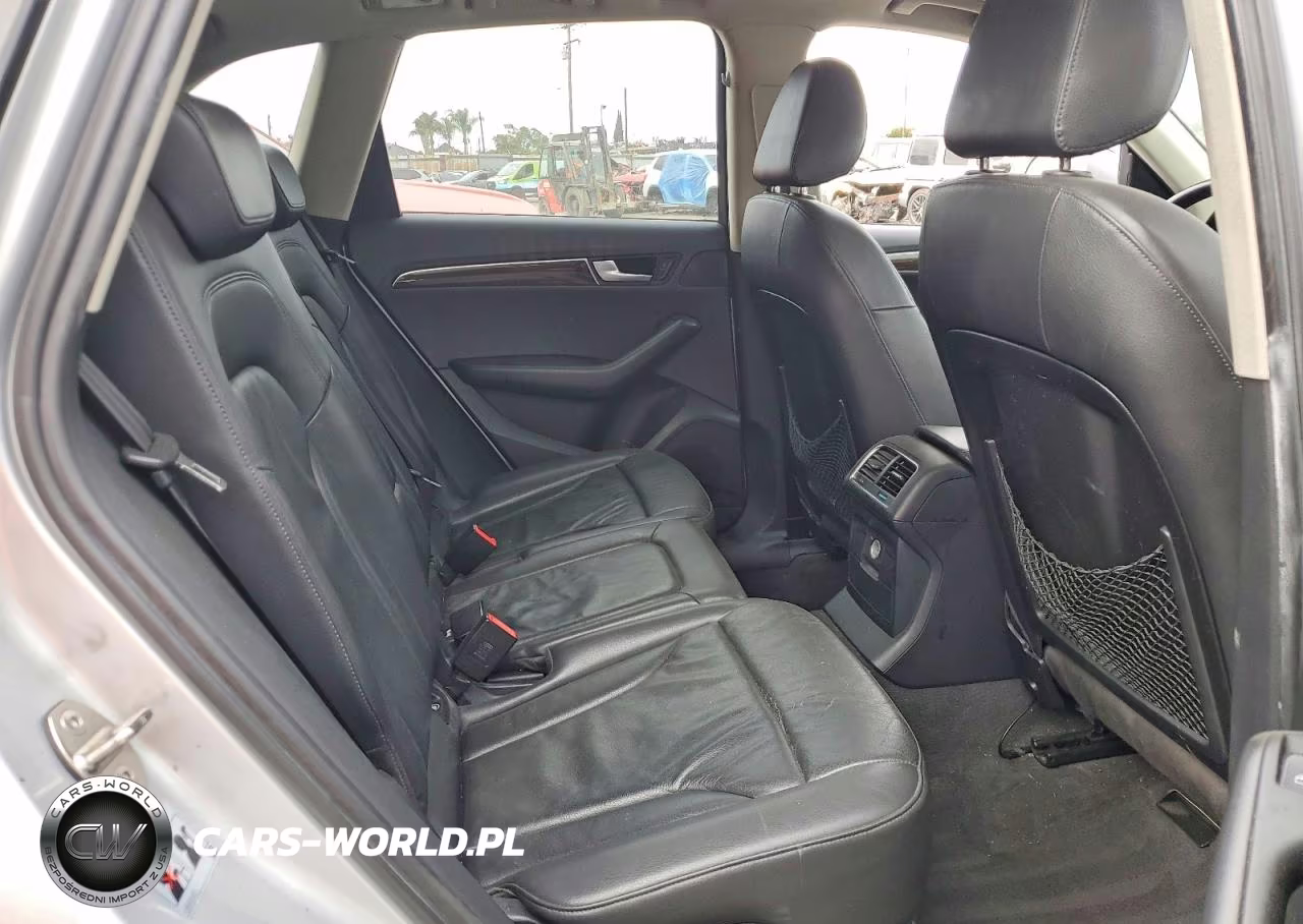 2010 Audi Q5 Premium Plus VIN:WA1LKAFP3AA007483 - 11