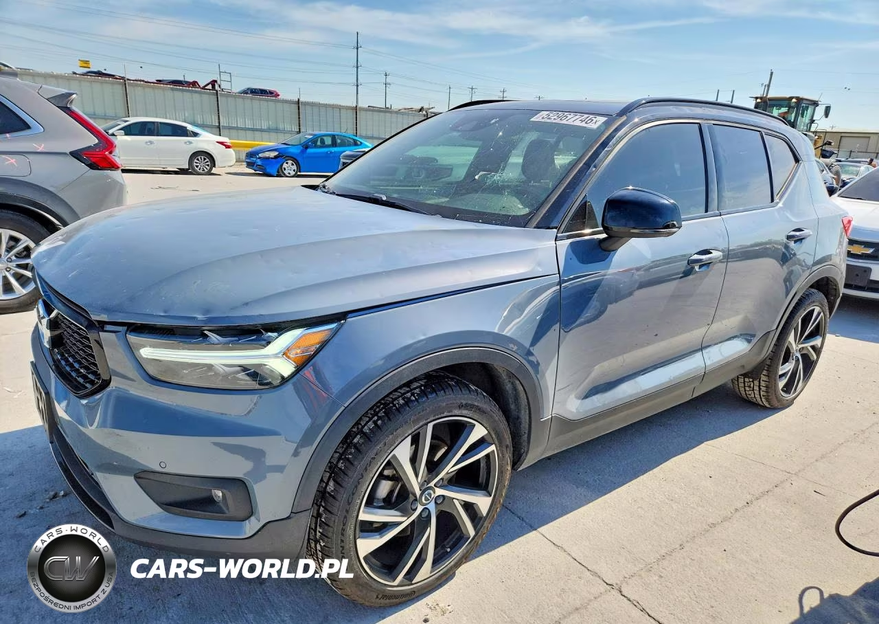 2021 Volvo Xc40 T5 R-Design