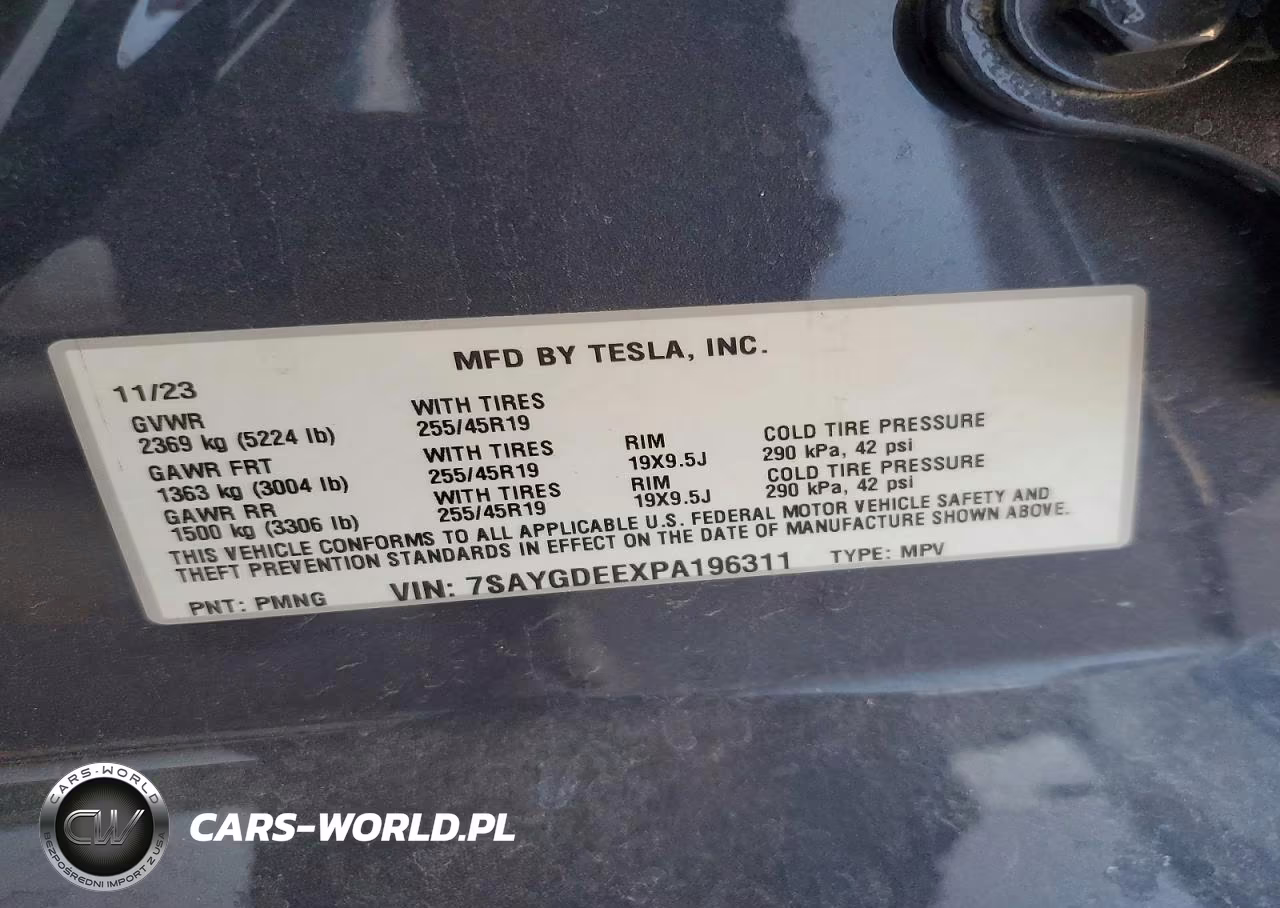 2023 Tesla Model Y VIN:7SAYGDEEXPA196311 - 13
