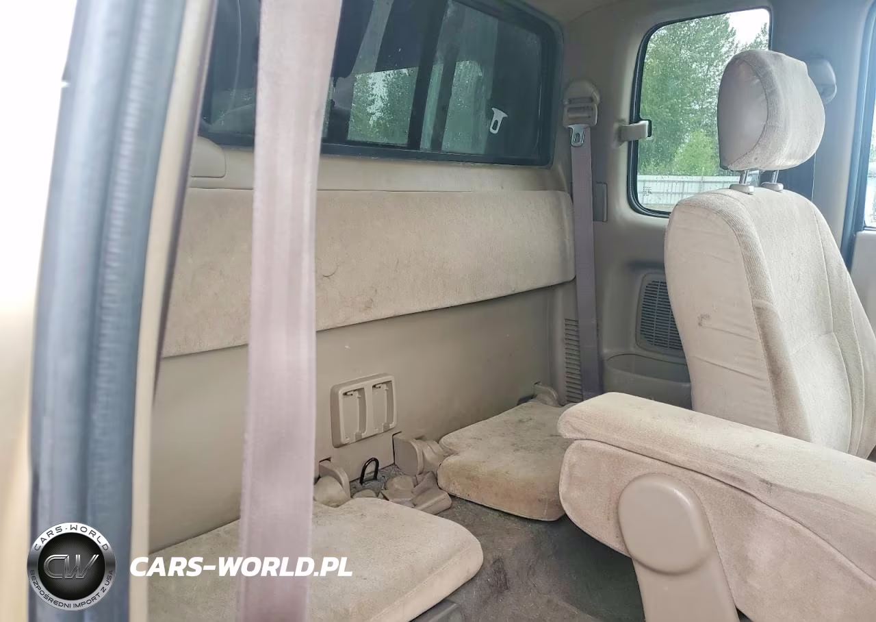 2004 Toyota Tacoma Xtracab VIN:5TEVL52N84Z411204 - 10