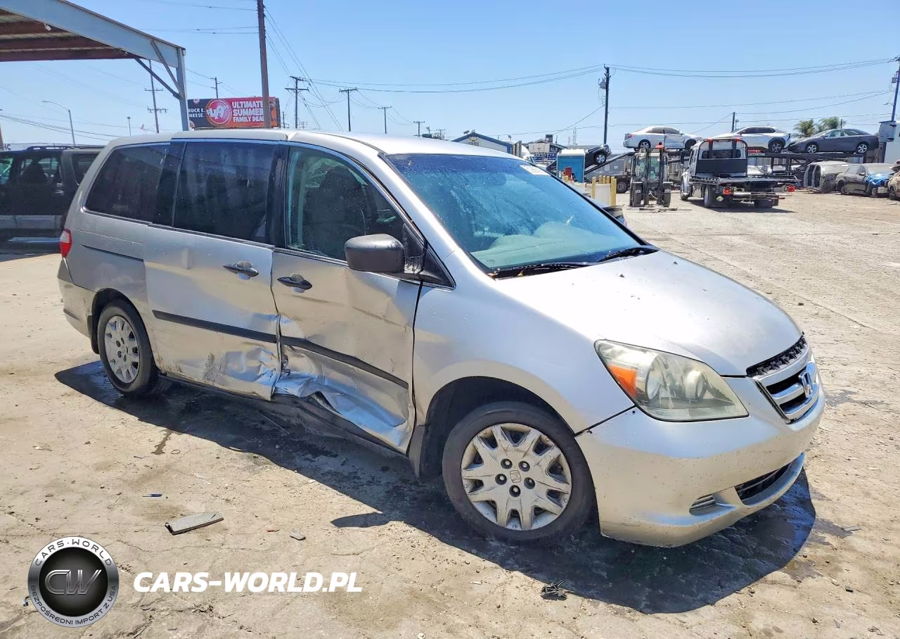 2007 Honda Odyssey Lx VIN:5FNRL38267B008556 - 4