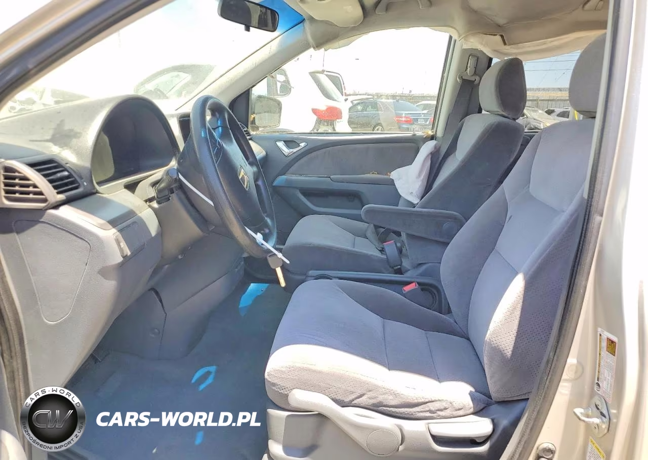 2007 Honda Odyssey Lx VIN:5FNRL38267B008556 - 7