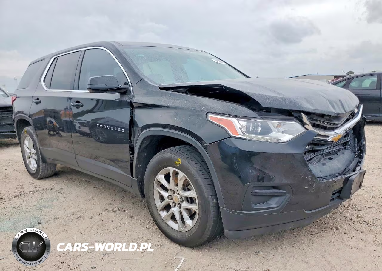 2020 Chevrolet Traverse Ls VIN:1GNERFKW3LJ138766 - 4
