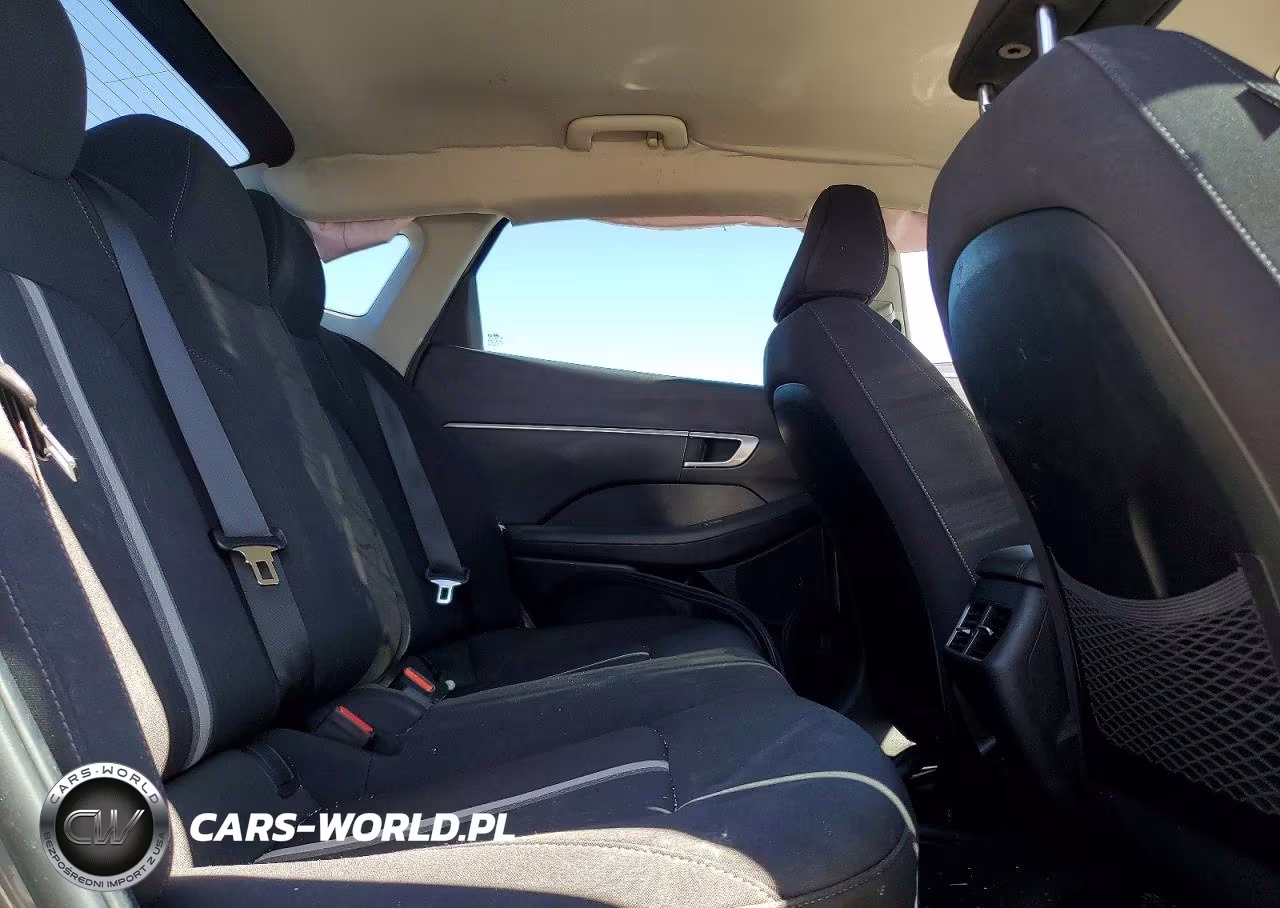 2022 Hyundai Sonata Hybrid Blue VIN:KMHL24JJ0NA037326 - 10