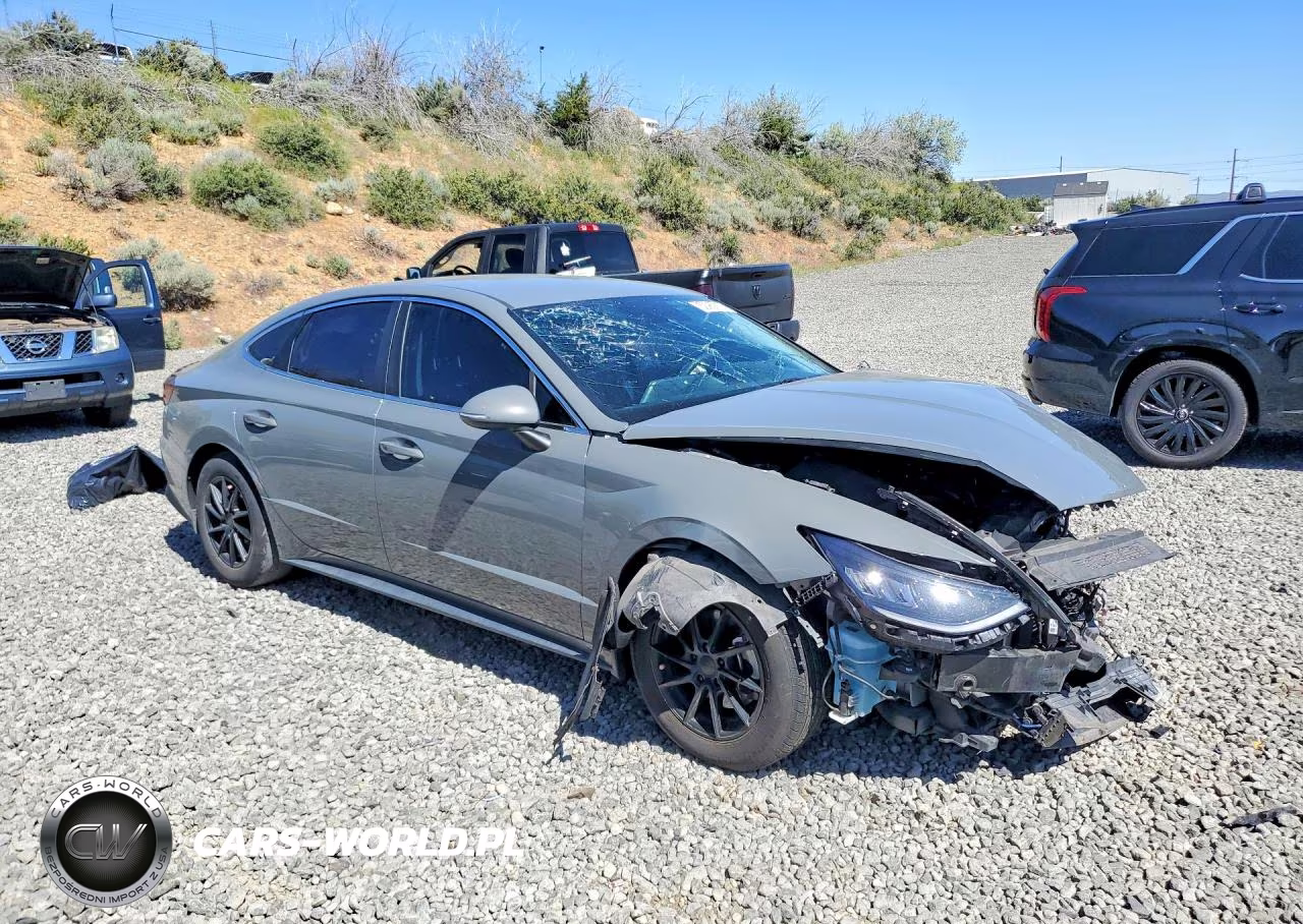 2022 Hyundai Sonata Hybrid Blue VIN:KMHL24JJ0NA037326 - 4