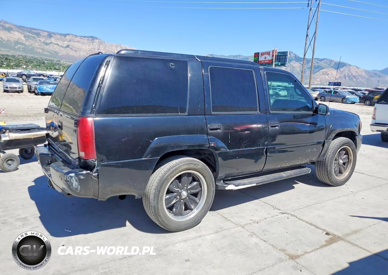 2000 GMC Yukon Denali VIN:1GKEK13R8YR107177 - 3