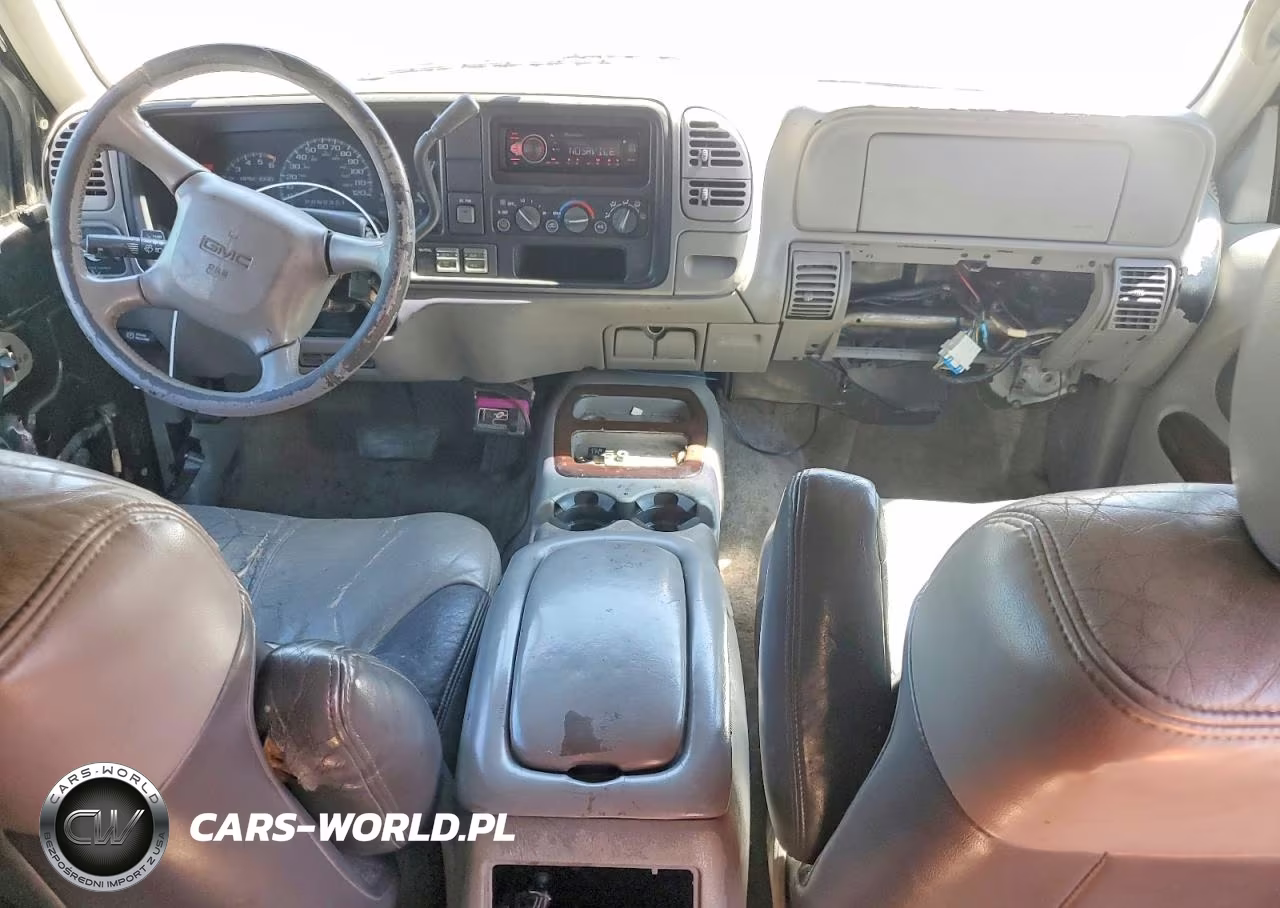 2000 GMC Yukon Denali VIN:1GKEK13R8YR107177 - 8