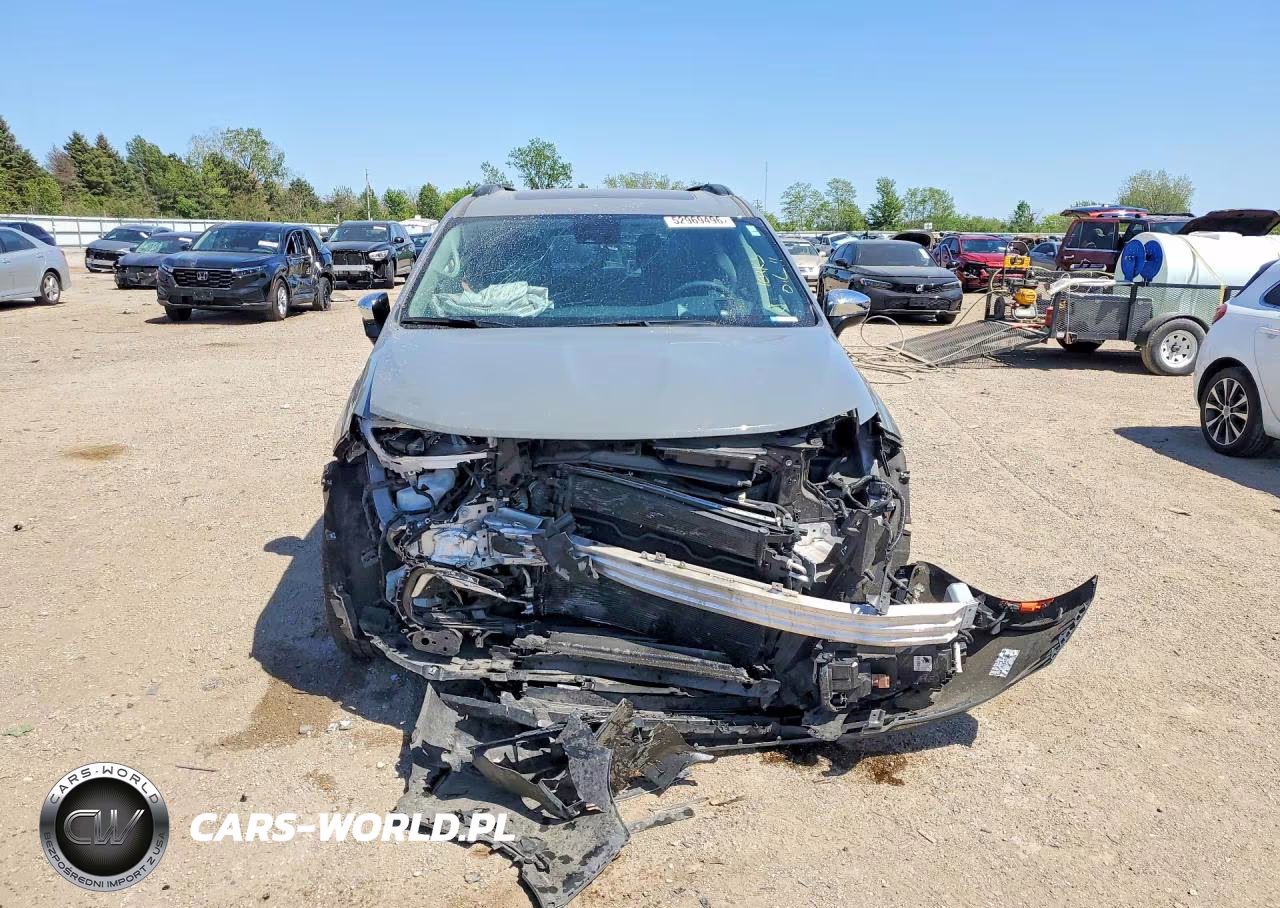 2023 Chrysler Pacifica Limited VIN:2C4RC3GG4PR527834 - 5