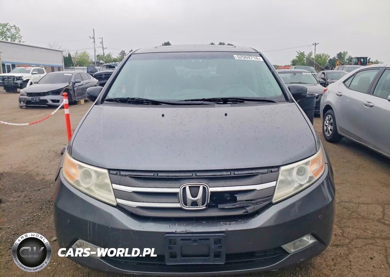 2012 Honda Odyssey Touring VIN:5FNRL5H95CB089827 - 5